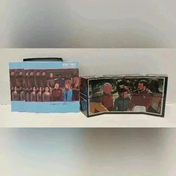 Vintage 1991 Star Trek The  Next Generation Book Plates & 1995 Puzzle Cube - Picture 2 of 8